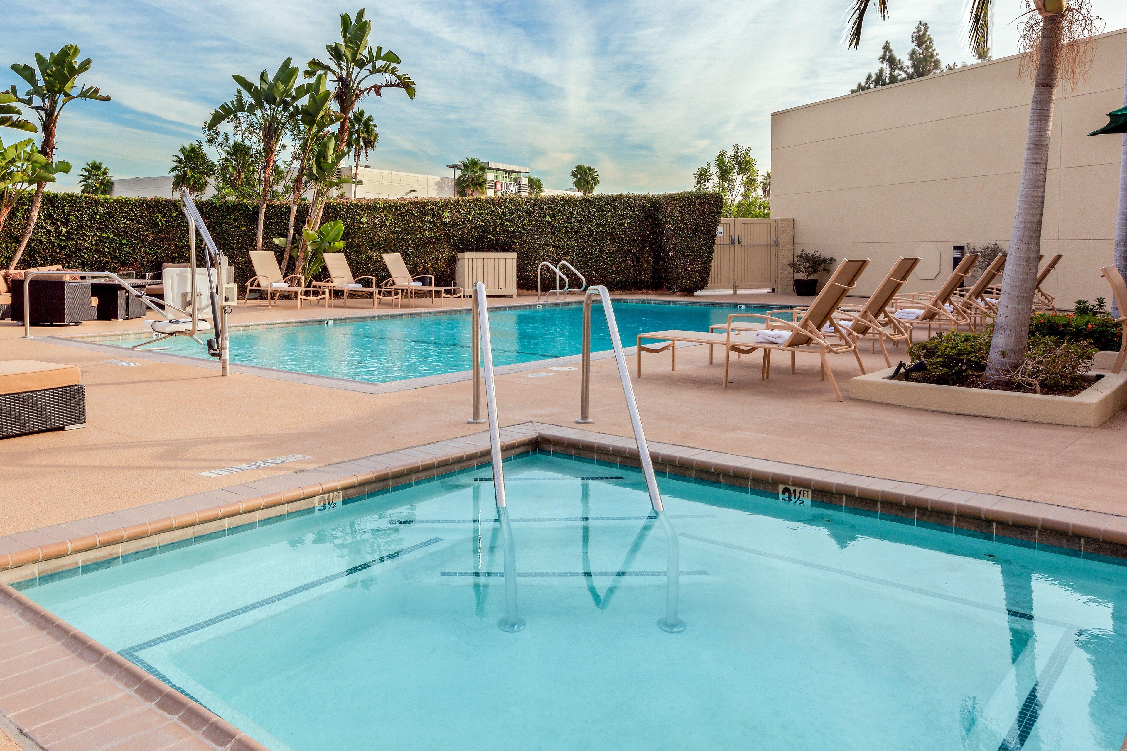 Holiday Inn La Mirada Buena Park By Ihg Exterior photo