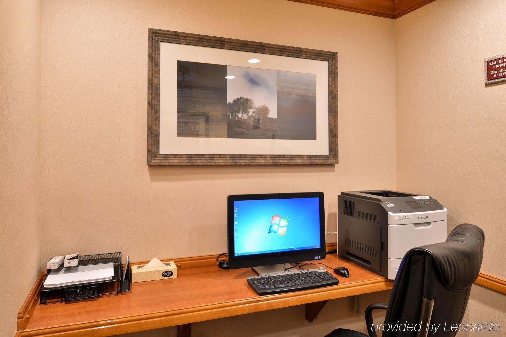 Holiday Inn La Mirada Buena Park By Ihg Exterior photo